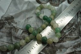 Aventurin Grün    10mm  Kugel     Strang  – Räumung