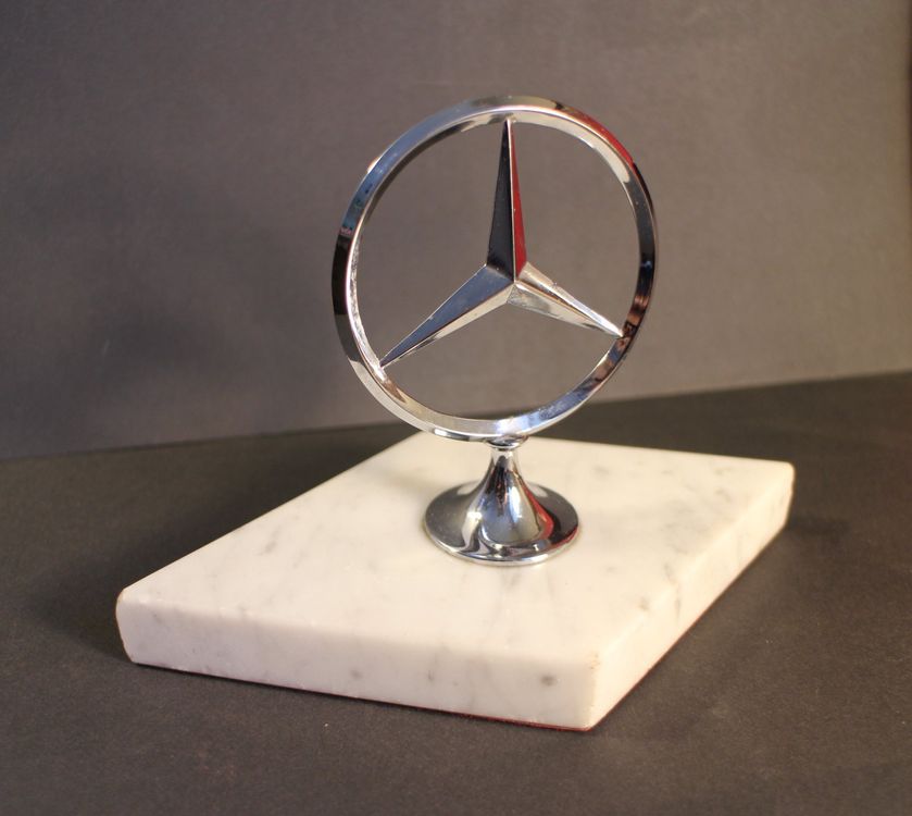 mercedesbenz-logo-ausstellungsobjekt-marmor-briefbeschwerer-gebraucht