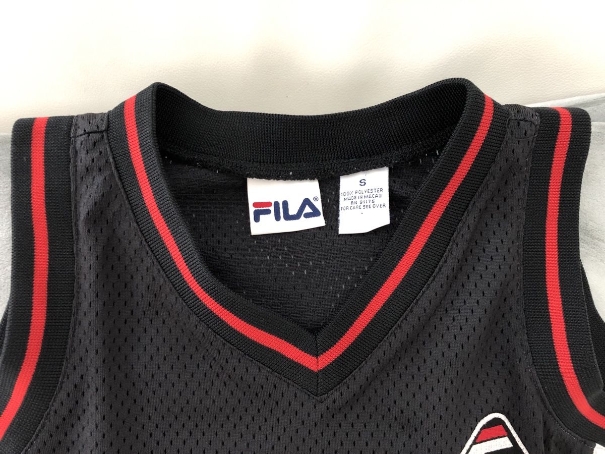 Top: Fila Tricot – Usato da Bettwiesen venduto da cofrarium 1