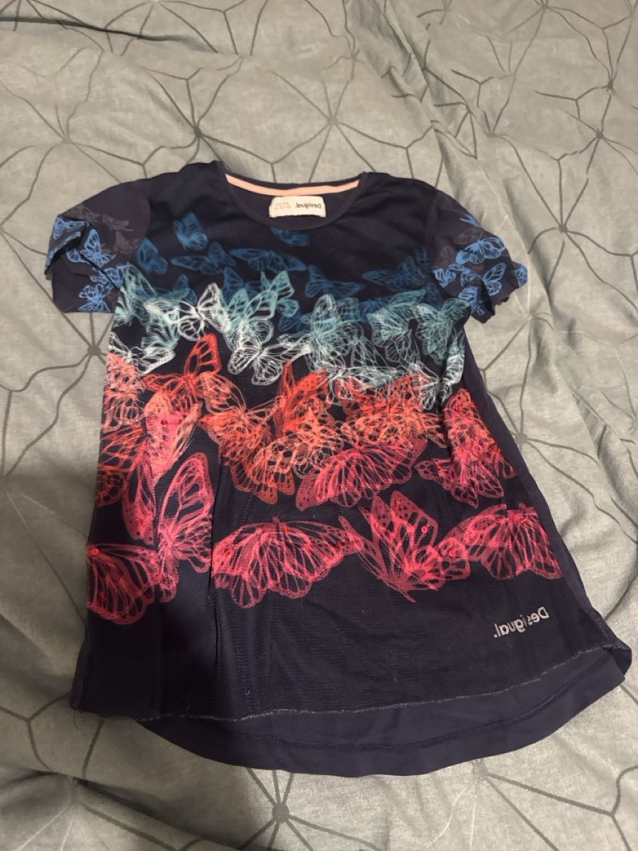 Desigual Camicette, T-shirt & Top: Desigual T Shirt 134/140 – Usato da Hägendorf venduto da laumatt