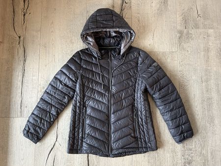 Steppjacke Damen, Gr. 40 mit abnehmbarer Kapuze