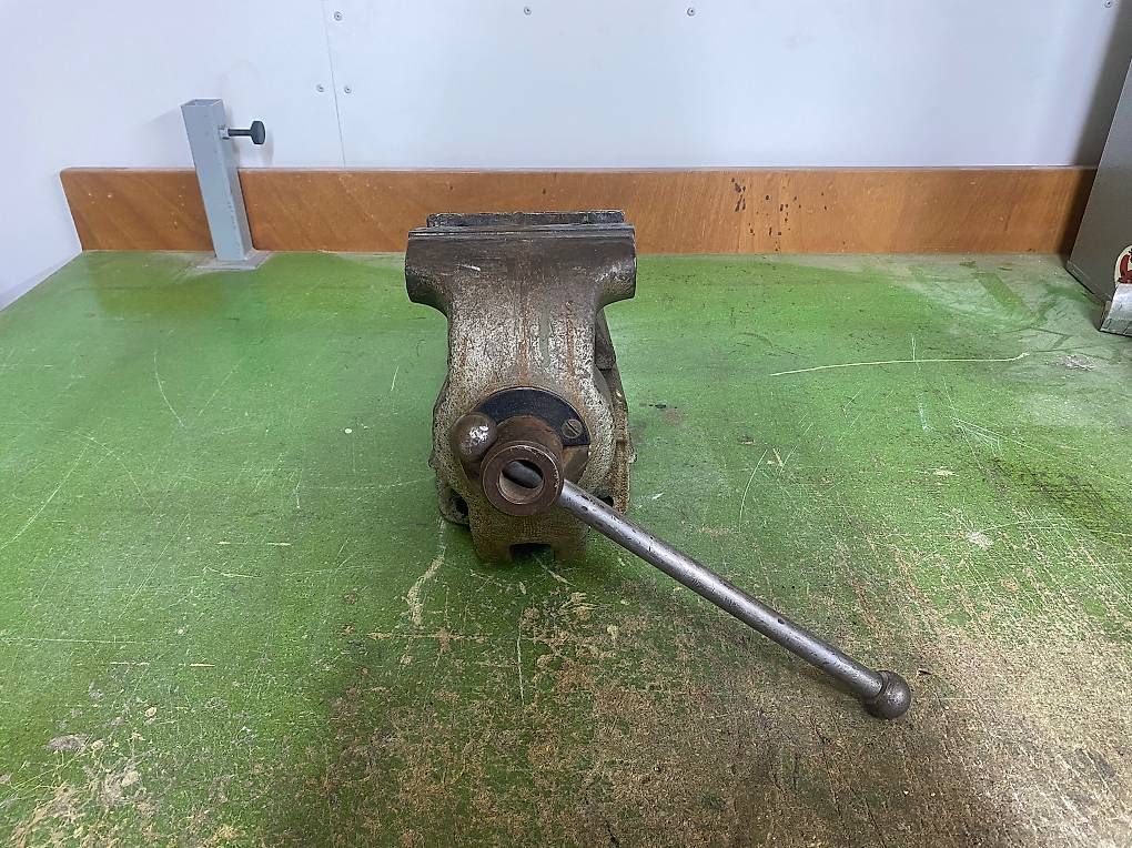 Tutti gli attrezzi: Gressel Schraubstock 125mm – Usato da Oberriet SG venduto da Dom77 1