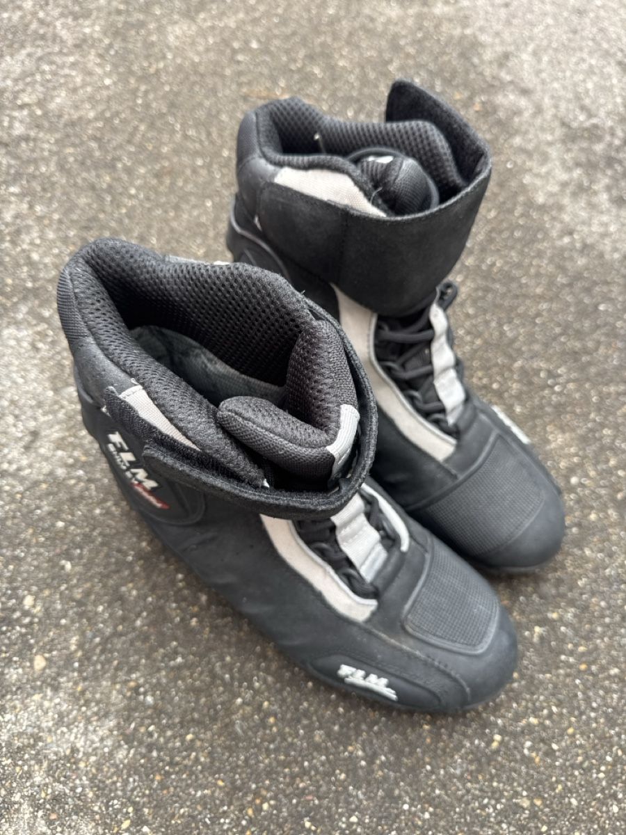 FLM Scarpe da uomo: FLM Motorradschuhe, Grösse 42 – Usato da Niederuzwil venduto da Jessi1234 1