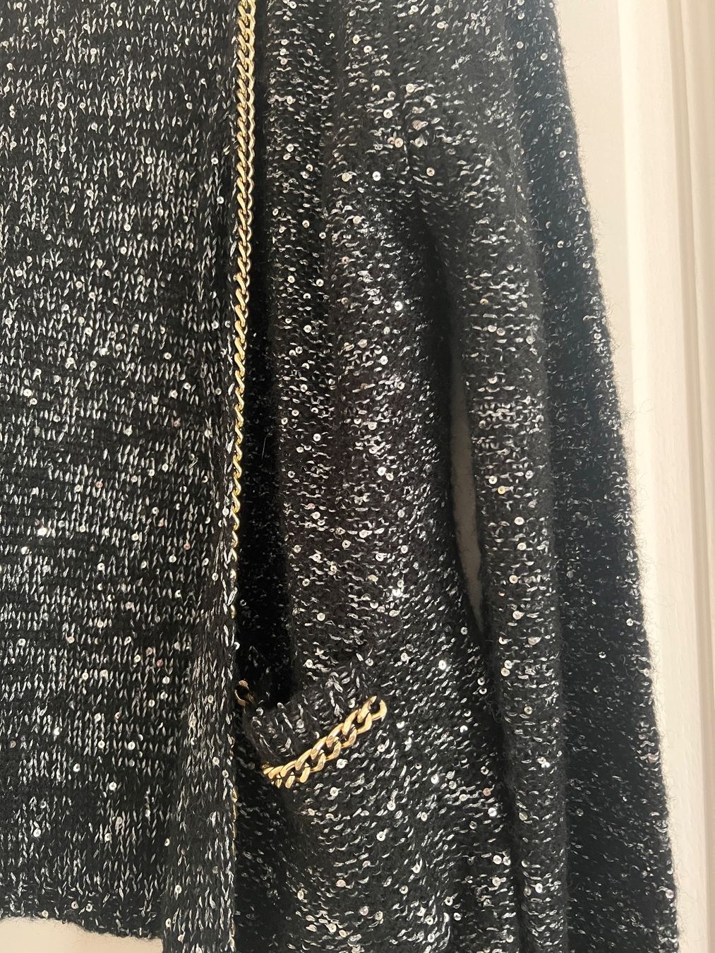 Gilets: Sparkling Black Cardigan – D'occasion à Corsier-sur-Vevey par Kristina.Nova 1