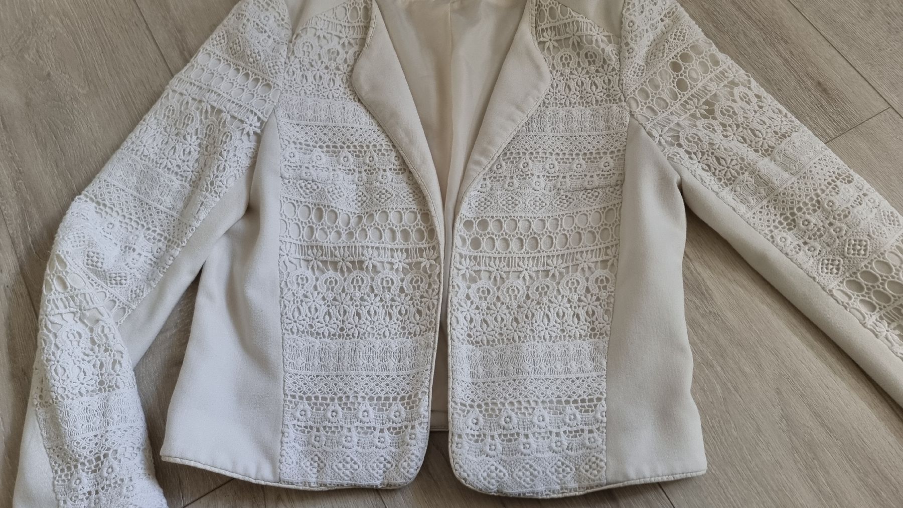 Jacken: hübsche Boho Jacke ivory Braut 👰‍♀️ – Gebraucht aus Wigoltingen von Zuckerfee84 1