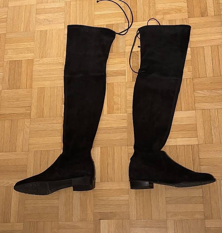 Scarpe da donna: Stuard Weitzman Overknees Stifel – Usato da Ennetbaden venduto da julija. 1
