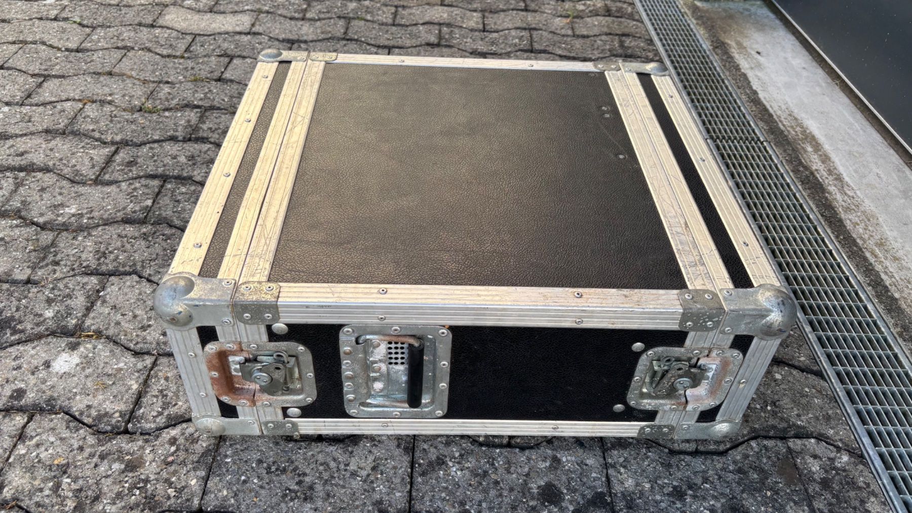 Sonstiges Zubehör: Flight Case 4HE – Gebraucht aus Büren an der Aare von Inferno74 2
