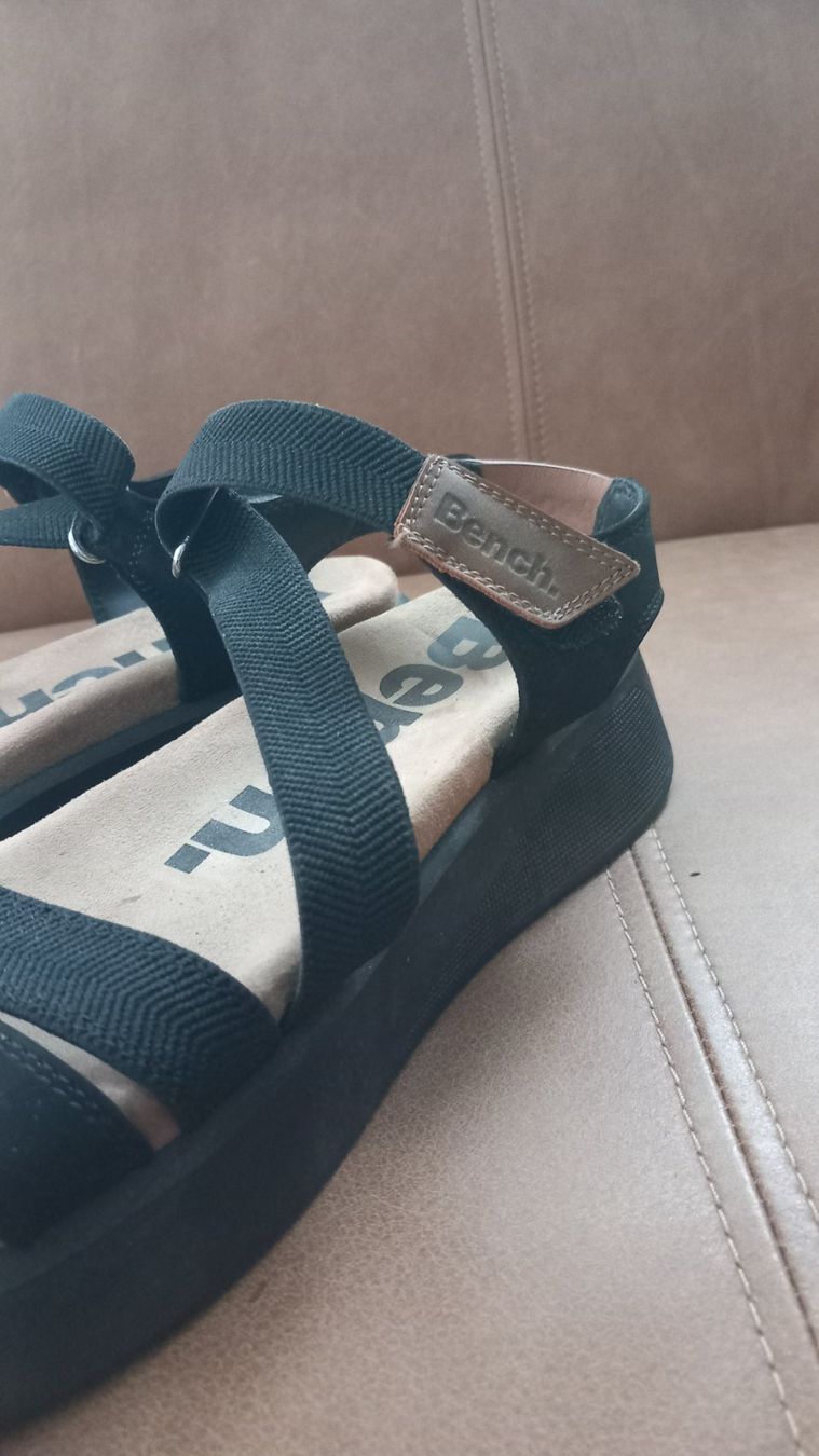 Bench Damenschuhe: Sandalen BENCH gr 38 – Neu (gemäss Beschreibung) aus Eggersriet von Taylorjam 2