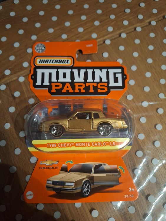 Miniature Chevrolet Monte Carlo 1/64 Matchbox LS Bleu/Décorer 1988