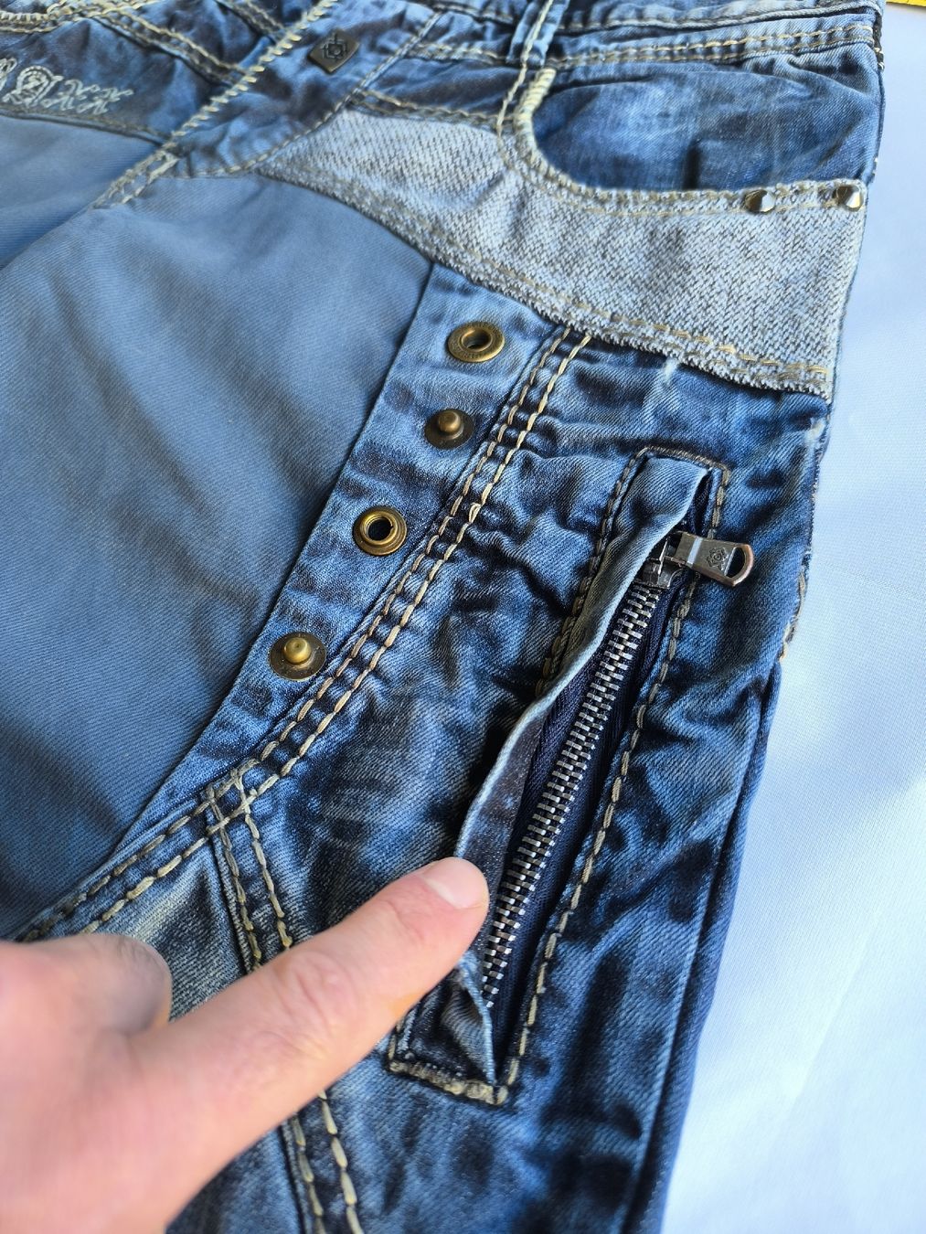 Cipo & Baxx Jeans: wunderschöne  jeans Cipo & Baxx 31/32 – Nuovo e nell'imballaggio originale da Oensingen venduto da Outlet_Super_Sale 9