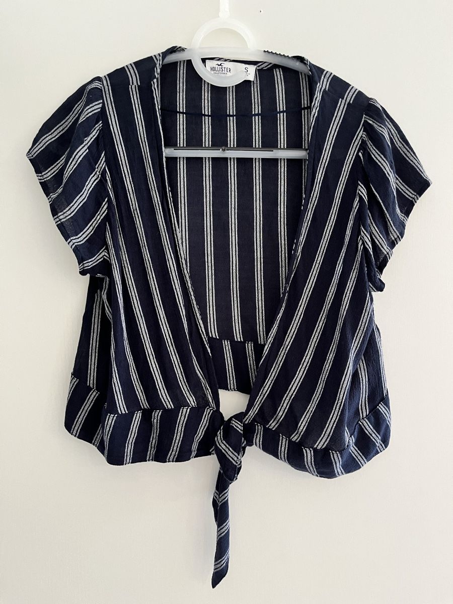 Hollister Tops: Hollister Top – Neu (gemäss Beschreibung) aus Meilen von mogli_luna
