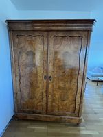 Antiker Biedermeier Schrank 19. Jh. / Wurzelnuss-Furnier
