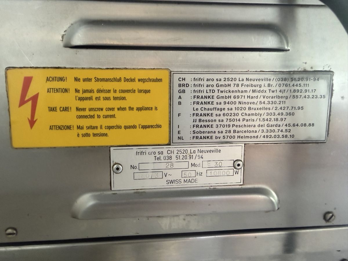 Frifri Appareils de cuisine: Frifri E30 Friteuse guter Zustand – D'occasion à Flims Dorf par inf_dj8q 1