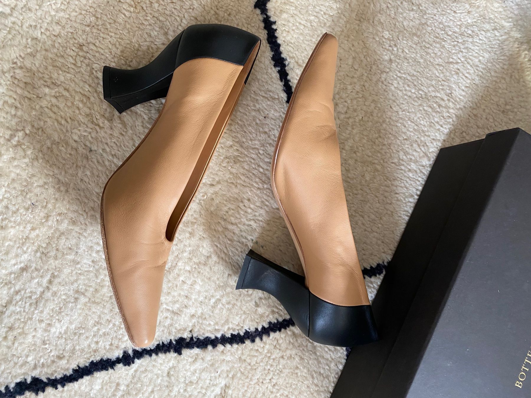 Bottega Veneta Scarpe da donna: Bottega Veneta escarpin – Usato da Genève venduto da Cicin 1