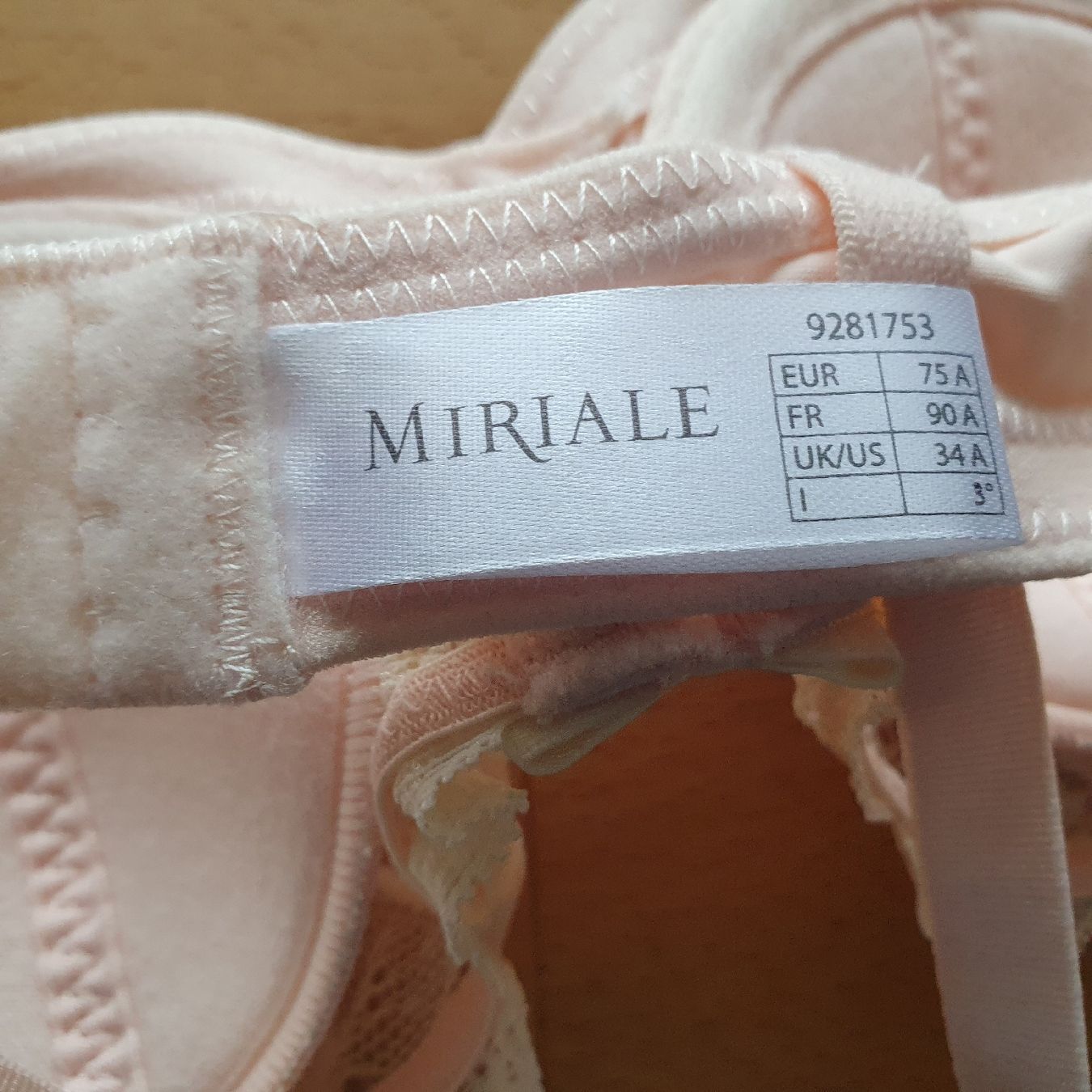 Altra biancheria intima: Neuer BH  von MIRIALE GR 75A – Nuovo e nell'imballaggio originale da Pfaffhausen venduto da mai2002 4