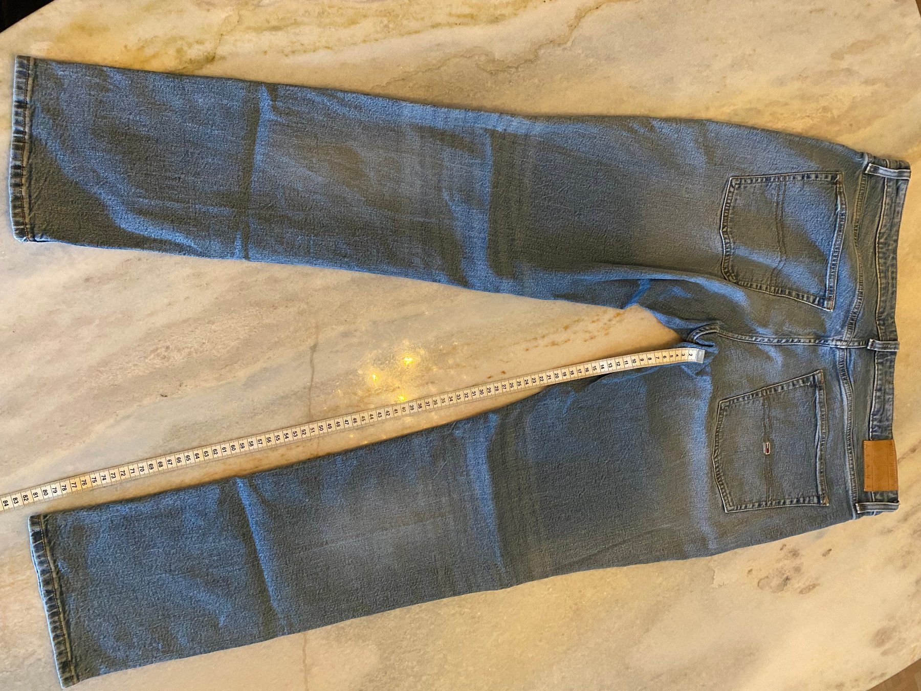 Tommy Hilfiger Jeans: Herren Tommy Hilfiger Jeans – Usato da Hinteregg venduto da Cadi1 1