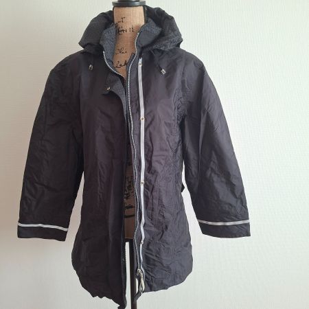 Regenjacke gefüttert