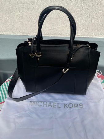 Michael Kors Tasche, schwarz, neuwertig, Herbst-Look!