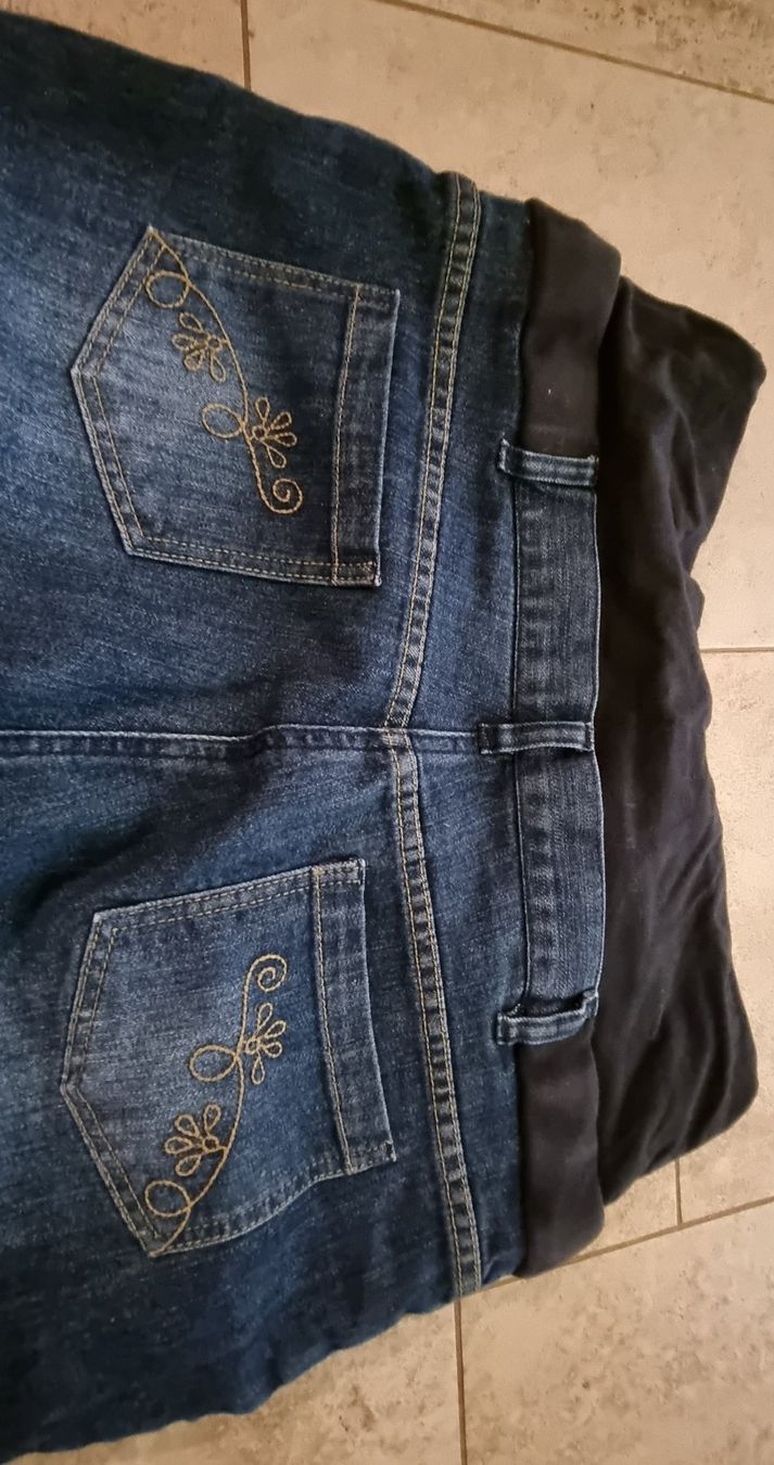 Kleiderpakete: Umstands - Set gr.XL – Gebraucht aus Grossdietwil von GNOM313 2