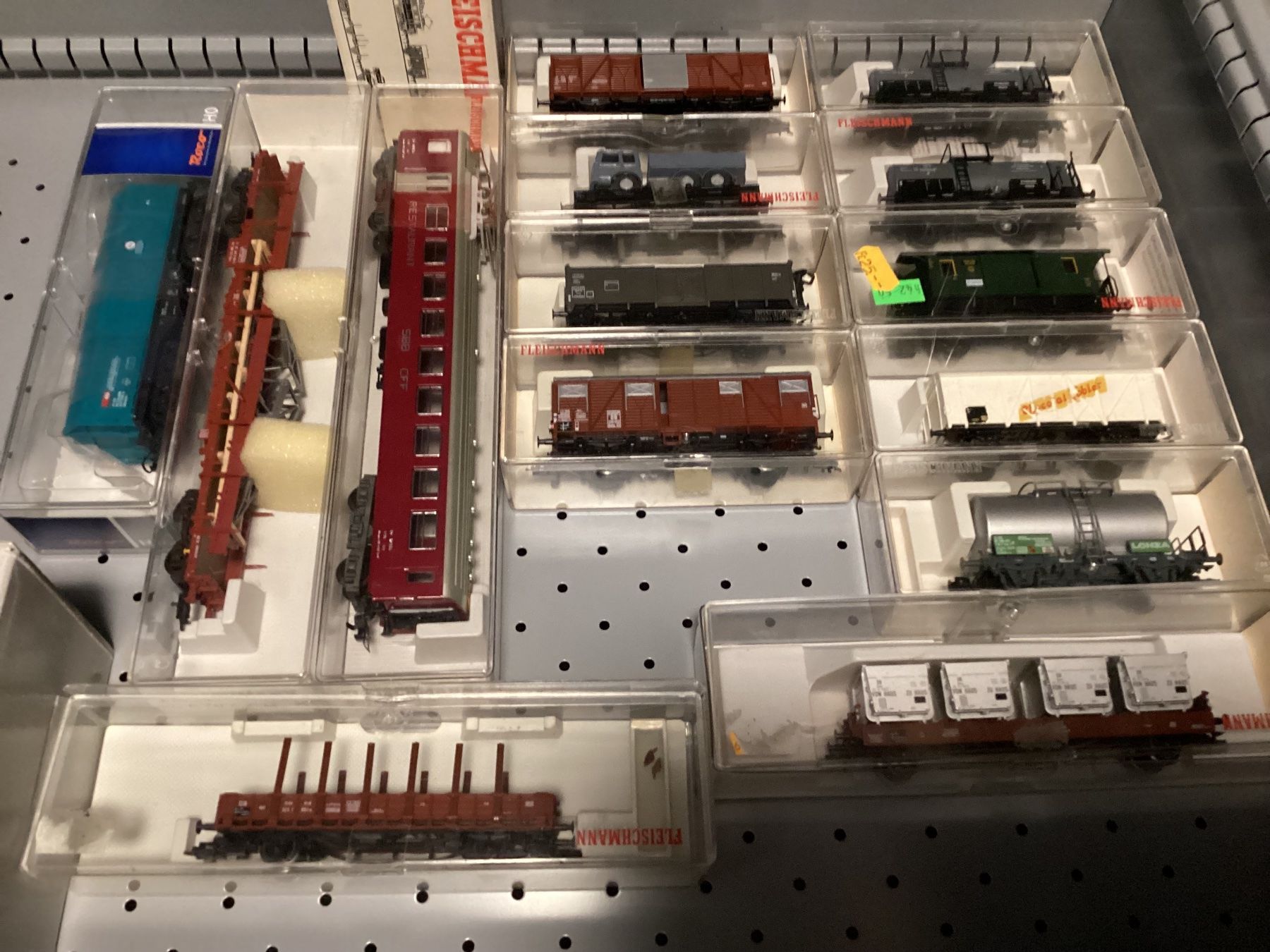 Fleischmann Modelleisenbahnen: Fleischmann 6802 Twin-Center Digital – Gebraucht aus Winkel von merklinch 7