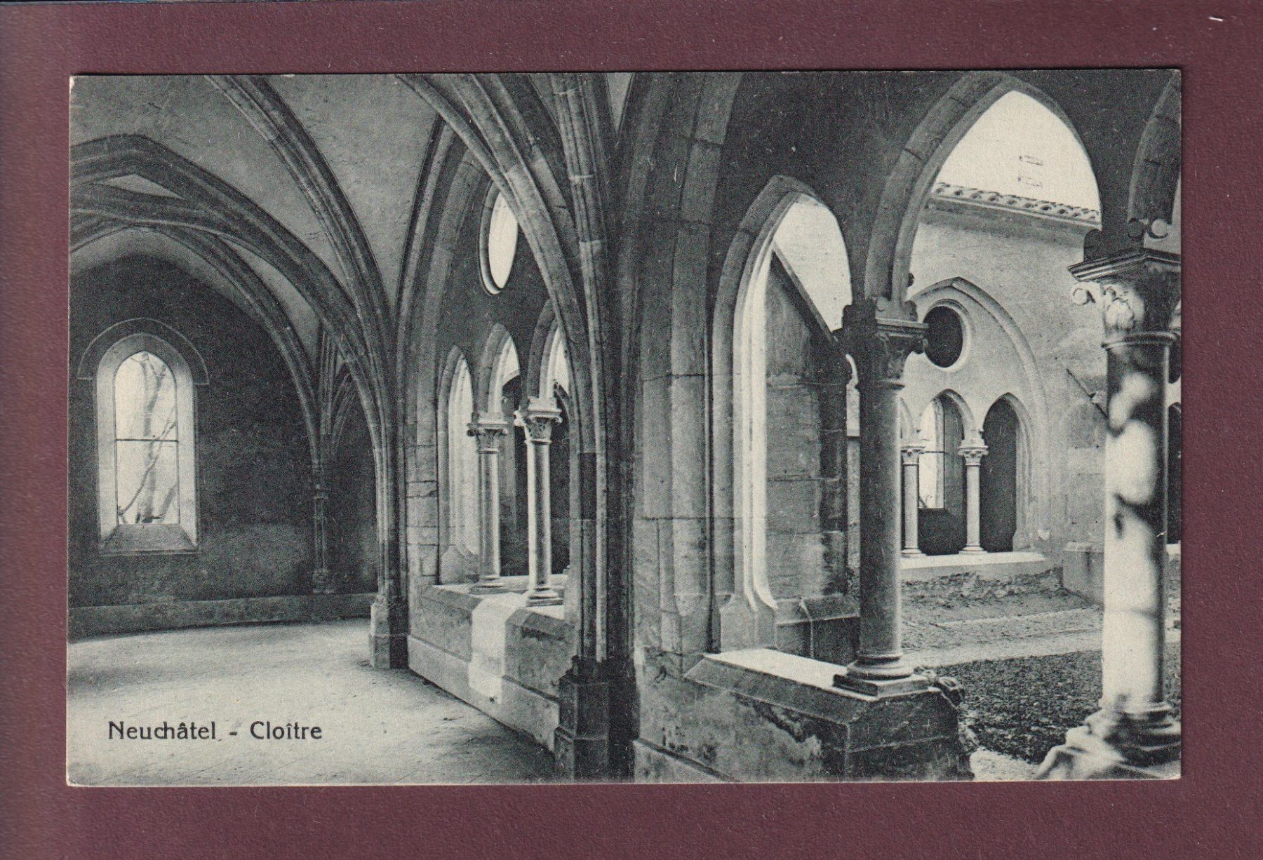 Cartoline postali: NEUCHÂTEL - Cloître - 1925 – Usato da Pully venduto da nicecards