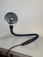 Lampe hebi par Isao Hosoe, pour Valenti, bleue 