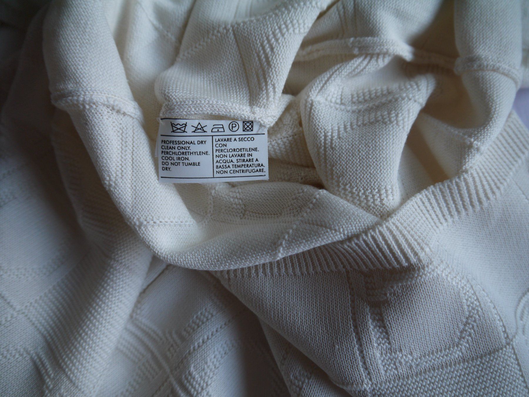 Salvatore Ferragamo Pulls & Sweat-shirts: Salvatore Ferragamo Pullover – D'occasion à Hagendorn par Blaf 2