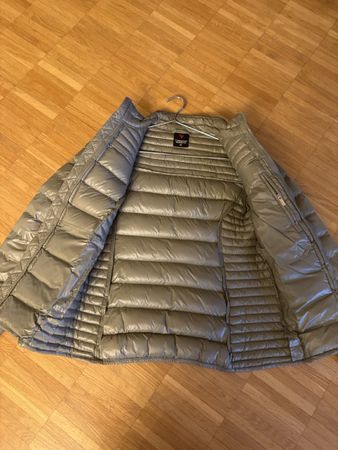 Daunenjacke Damen Grösse S Khaki sehr guter Zustand