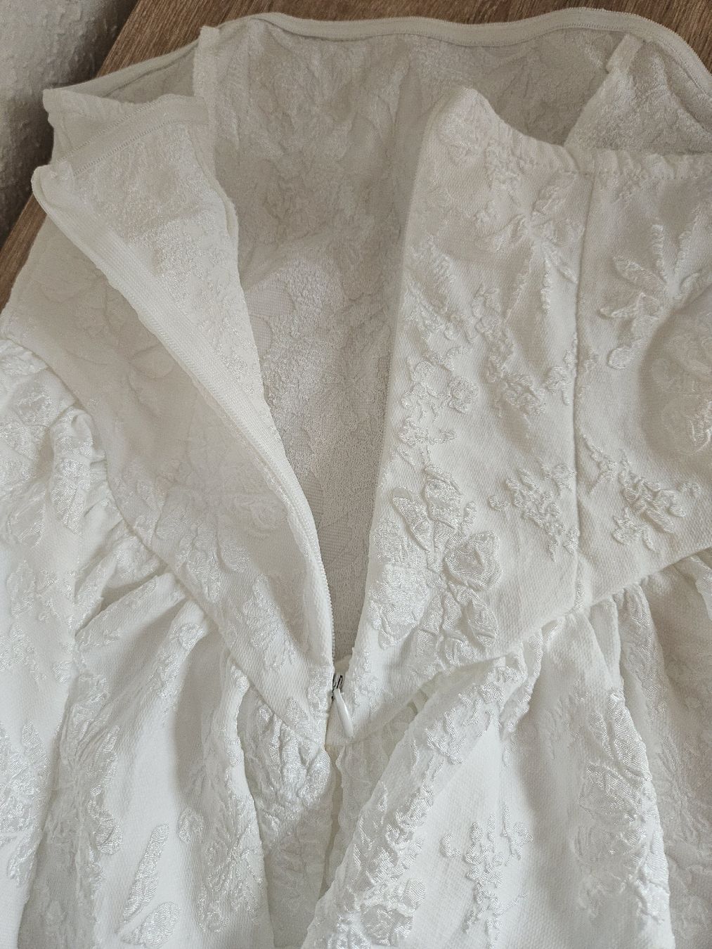 Robes: Kleid weiss trägerlos von Temu  – Neuf (Voir description) à Ebikon par SecondChance_byM 3
