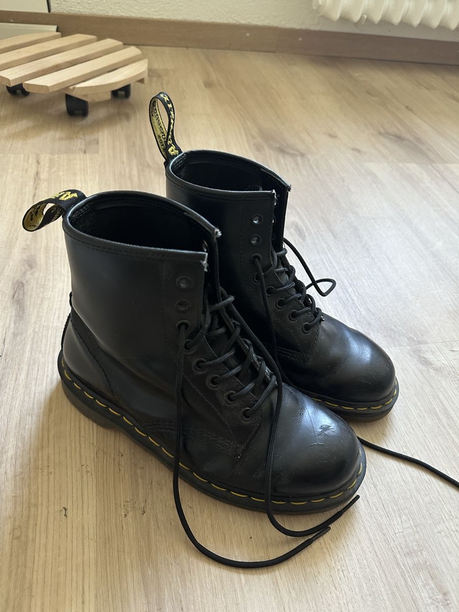 Dr. Martens Scarpe da uomo: Dr. Martens schwarz – Usato da Dübendorf venduto da lara_711 1