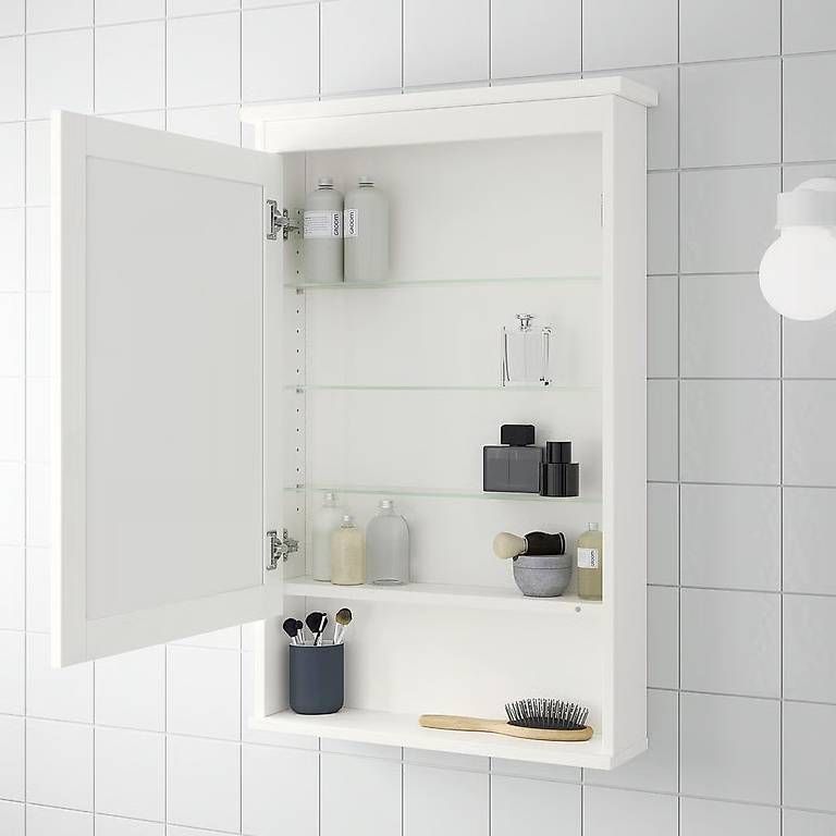 Armadietti a specchio: SPIEGELSCHRANK WEISS  – Usato da Oberglatt ZH venduto da Terradillos 1