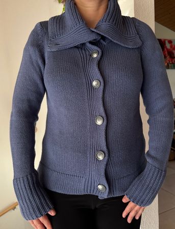 Strickjacke von ESPRIT in Blau, Gr. M