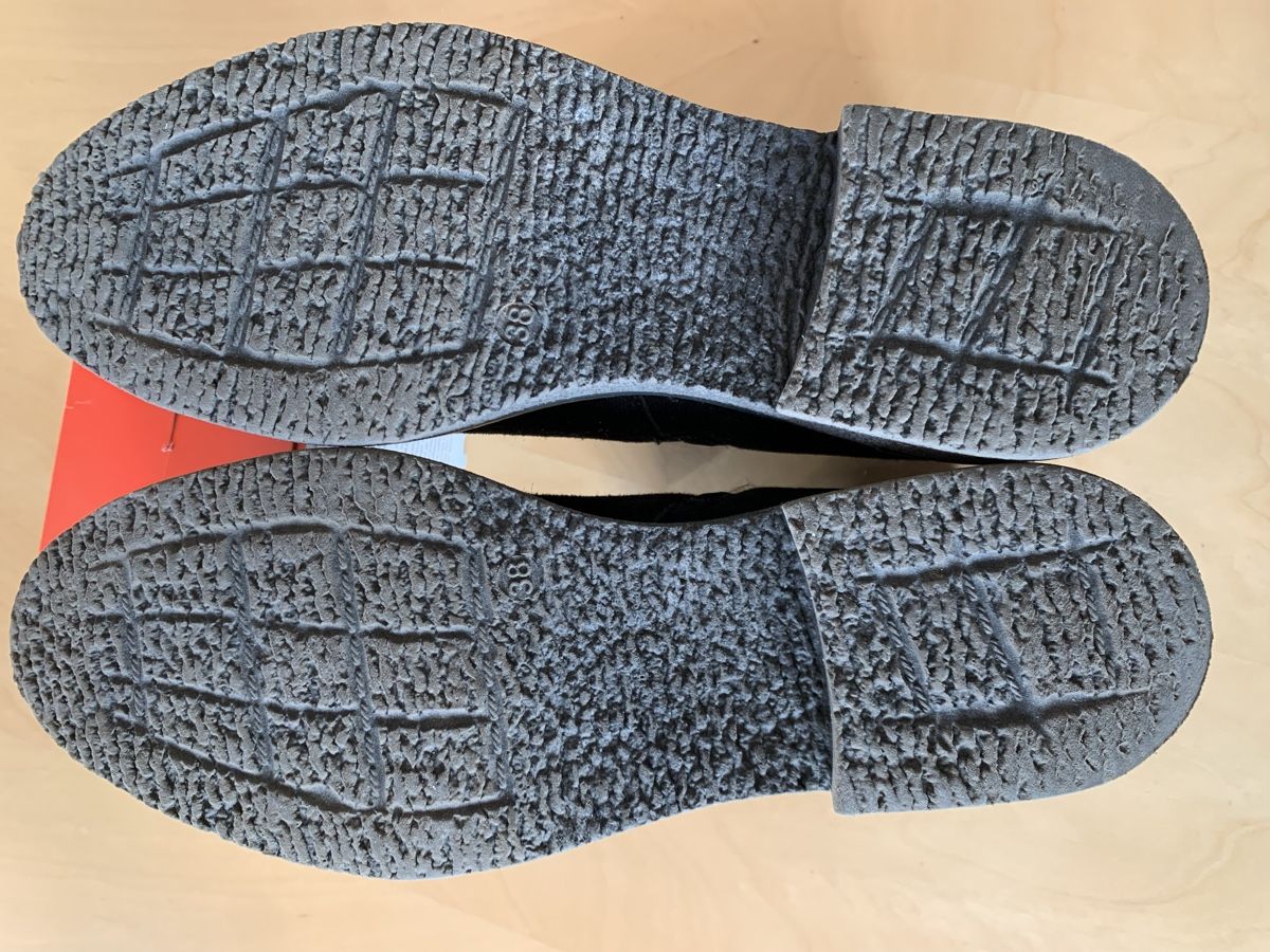 S.Oliver Damenschuhe: s.Oliver Stiefeletten Gr. 38 schwarz, Wildleder – Gebraucht aus Galgenen von Waldliesel 4