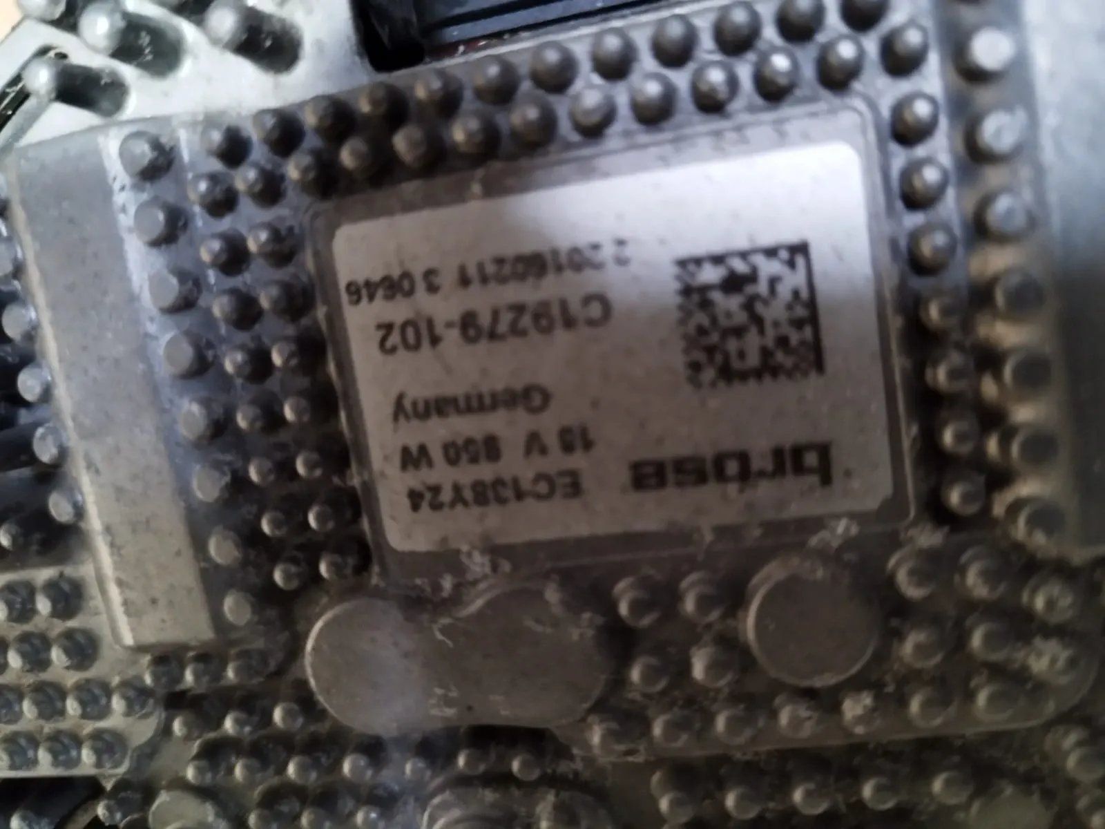 Jeep Tutti pezzi di ricambio auto: Jeep Grand Cherokee WK2 Ventilator – Usato da Zittau venduto da BB-Jeep-Teile 2