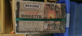 Kaminbriketts Brennstoff