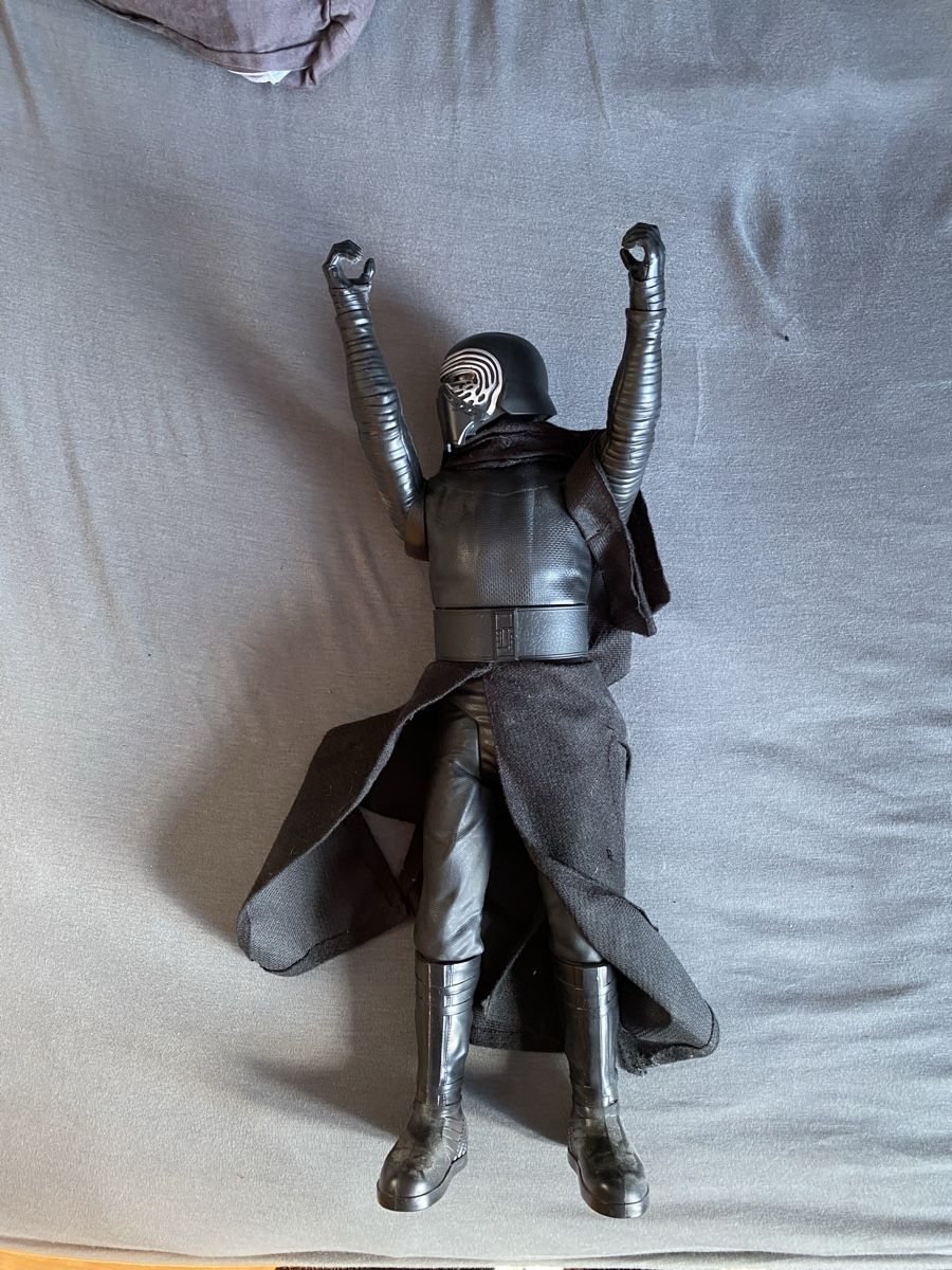 Star Wars Statuette: Star Wars Kylo Ren Actionfigur, ca. 45cm gross – Usato da Safenwil venduto da _e_99_ 3