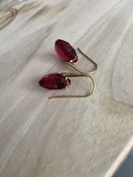 Swarovski Gold Ohrringe mit rotem Glasstein