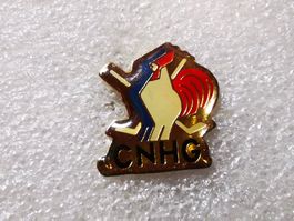 Ansteckpin 138: CNHG