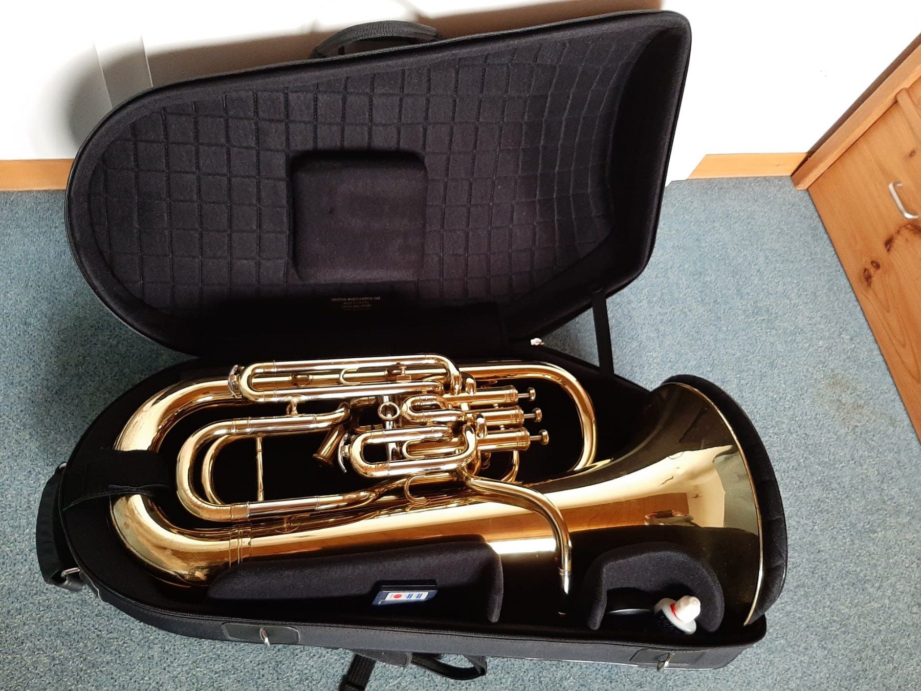 Musikinstrumente: Euphonium-Koffer – Gebraucht aus Flurlingen von linde55