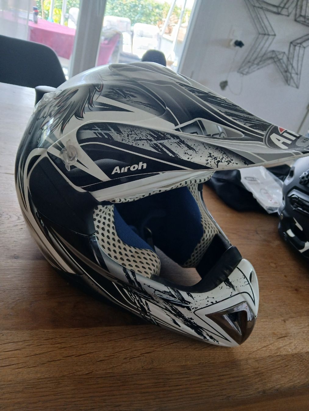 Airoh Helme: Airoh Helm XS 53-54 – Gebraucht aus Fislisbach von Quirlig07 1