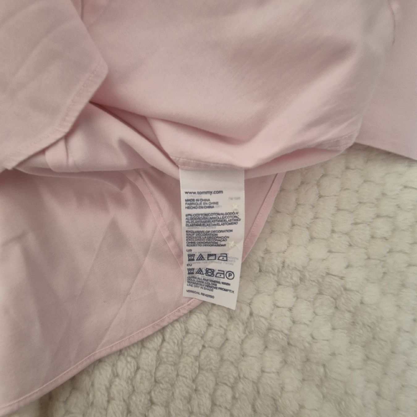 Tommy Hilfiger Camicette: Bluse Tommy Hilfiger Grösse 4 rosa Stretch langarm  – Usato da Münchenstein venduto da yes_l59n 4