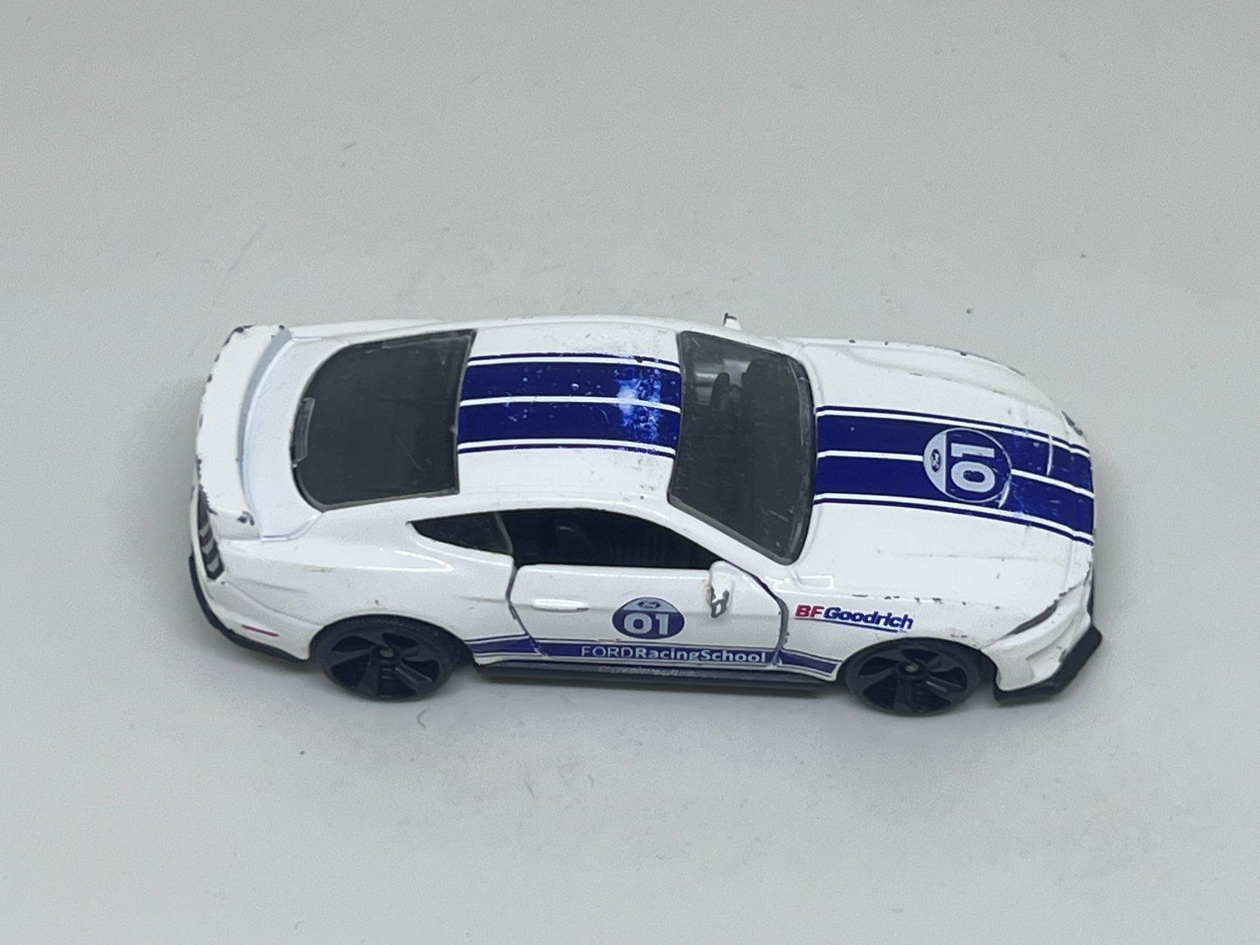 Majorette Voitures modèles: Majorette Ford Mustang GT #544 – D'occasion à Wildegg par LaaBoutique 1