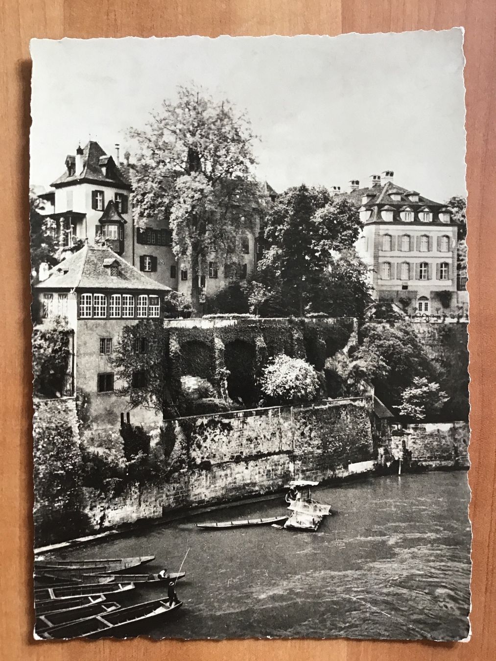 Cartoline postali: Basel Partie am Rhein – Usato da Kirchenthurnen venduto da Gluecksbrief