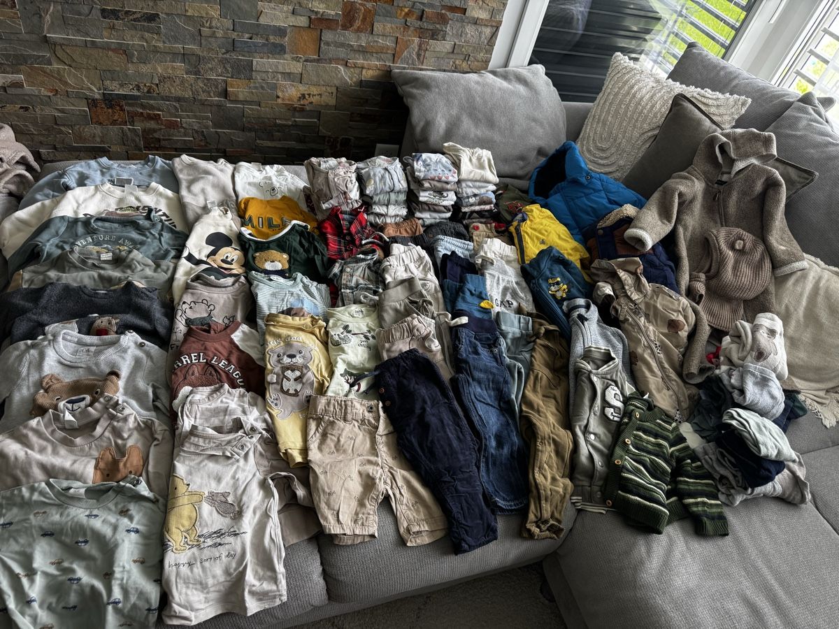 Lotti & Set di vestiti: Kleiderpaket Grösse 80 Jungen – Usato da Grabs venduto da mylinh.nguyen95