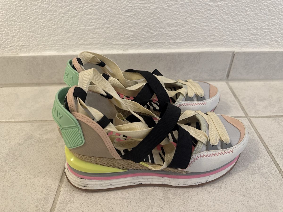 Damenschuhe: Gioseppo – Neu (gemäss Beschreibung) aus rotkreuz von tijana0504
