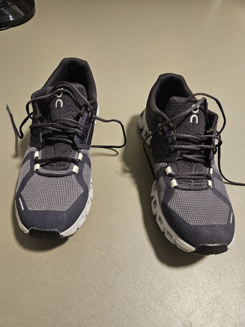 On Herrenschuhe: chaussures ON, pointure 42.5 – Neu (gemäss Beschreibung) aus Aigle von Oapi 1