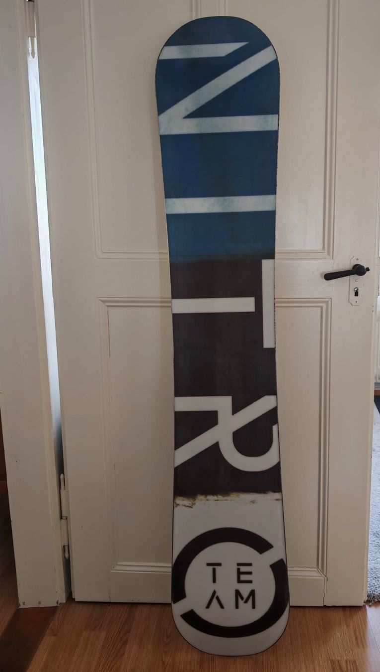 Snowboard Nitro Board: Nitro Team 2022 162 – Usato da Belp venduto da PyroFB