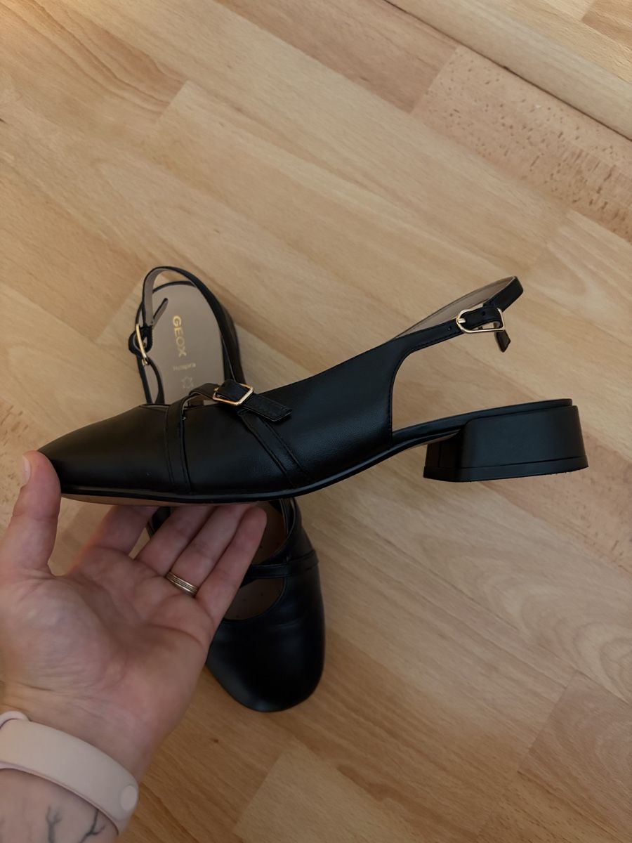 Geox Scarpe da donna: Geox dhyalma sling back balerina black – Nuovo (secondo la descrizione) da Arbon venduto da bot_5ht5 1