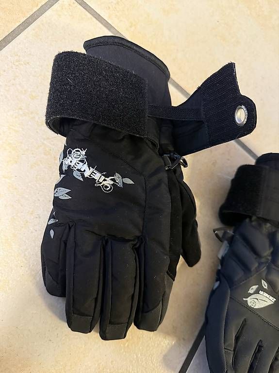 Gants & mitaines : Skihandschuhe Ziener – Neuf avec emballage d'origine à Rickenbach Sulz par Gaby99 2