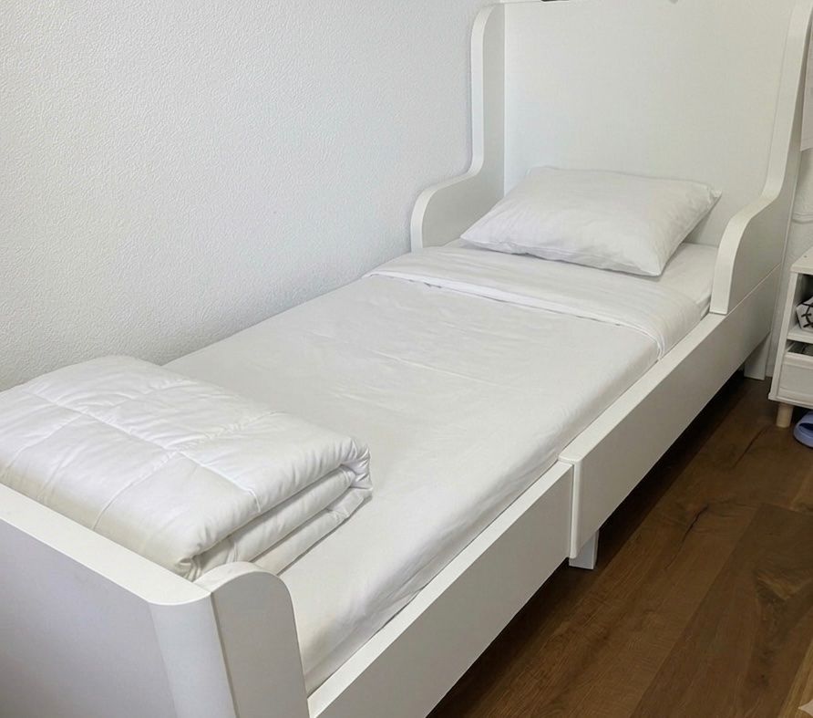 Ikea Letti: Children bed ikea busunge white including mattress – Usato da Allenwinden venduto da Ayanxi